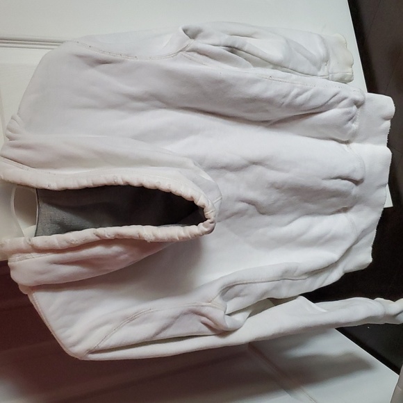 Aeropostale Sweater - Picture 4 of 4